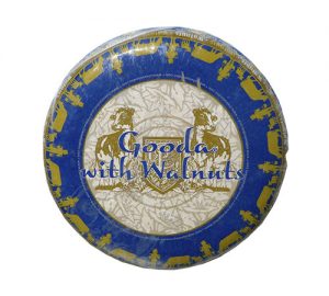 Gooda with Walnuts
